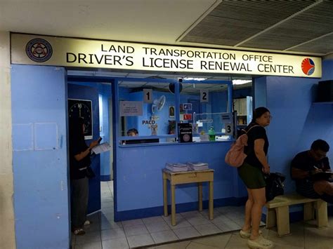 lto caloocan photos|LTO Araneta Square Mall Driver’s License Renewal Office.